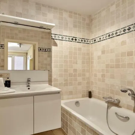 Stylish Seaview 4 Persons - Albertstrand *